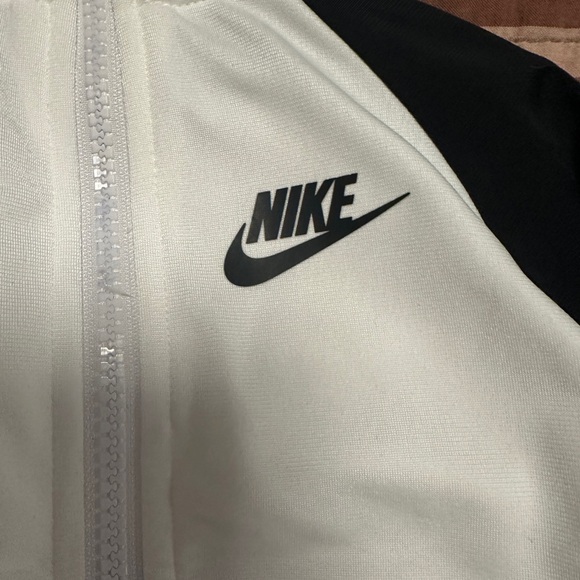 Nike Toddler Tracksuit - Picture 6 of 9